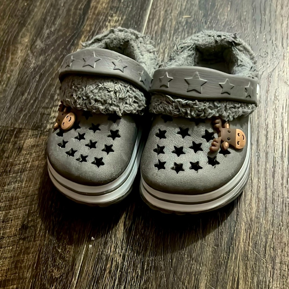 Boy size 4
